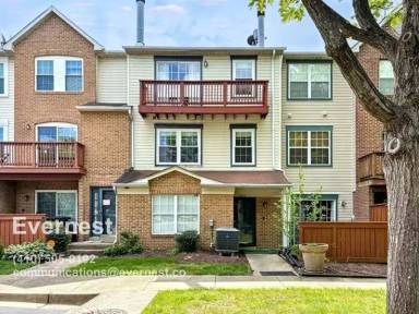 Main picture of 4614 Running Deer Way