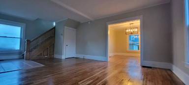 Main picture of 120 W 12th St