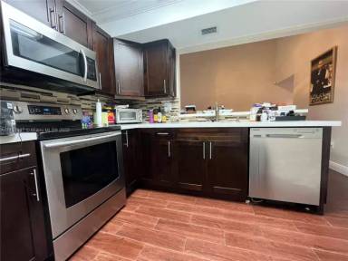 Main picture of Bleau Fontaine Condos