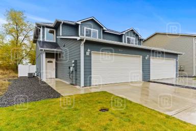 Main picture of 9617 E Nixon Ln
