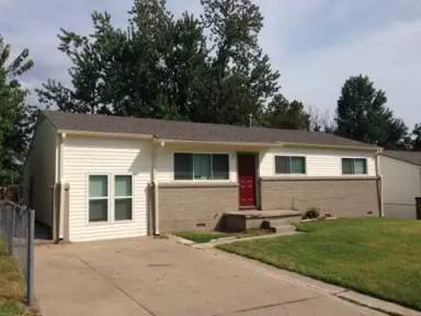 Main picture of 711 N Birch Ave
