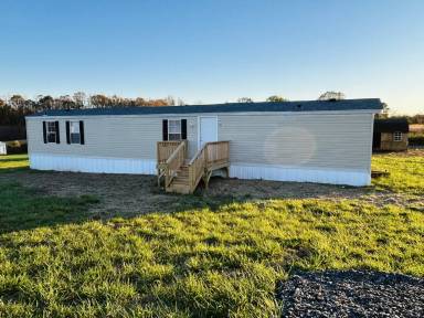 Main picture of 137 Gatewood Dr