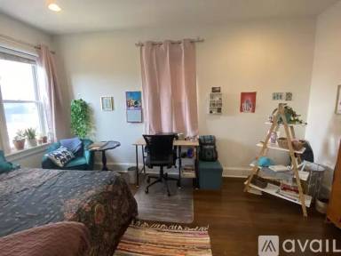 Main picture of 545 Park Rd NW