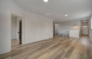 Main picture of 13000 NE 24th Cir