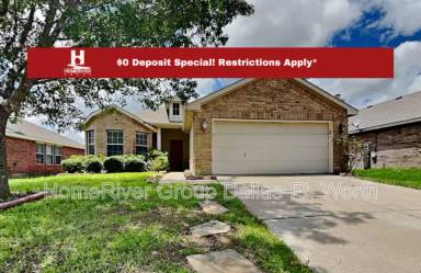 Main picture of 1102 Oak Hollow Ln