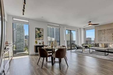 Main picture of 1200 SW 2nd Ave