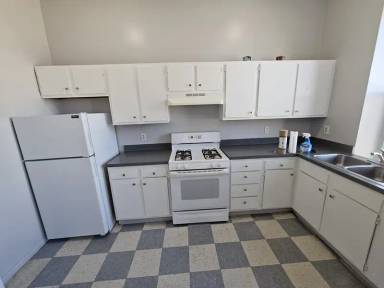 Main picture of 3009 Pearl Ave