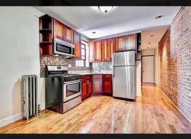 Main picture of 172 Sherman Ave