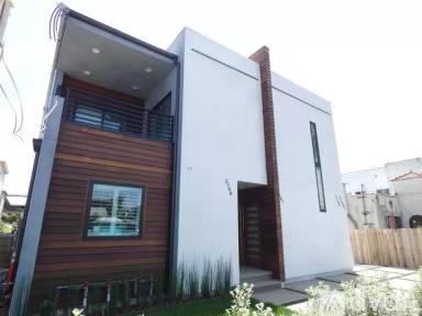 Main picture of 5346 1/2 Lexington Ave