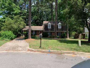 Main picture of 201 Windfield Ct