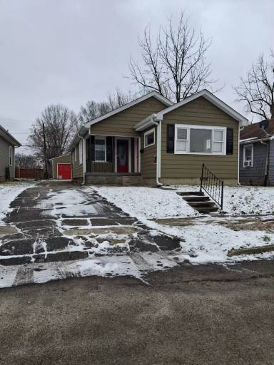 Main picture of 1519 W 2nd St