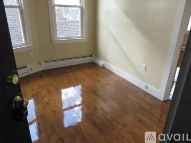 Main picture of 68 Pierpont St