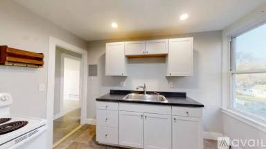 Main picture of 156 Grove St