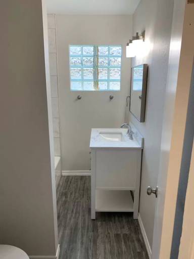 Main picture of 4106 S Ong St