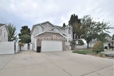 Main picture of 587 N 1775 W
