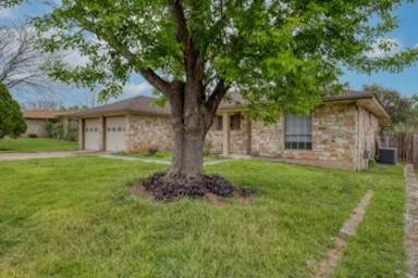 Main picture of 1504 Thornridge Rd
