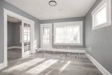 Main picture of 11429 Lardet Ave