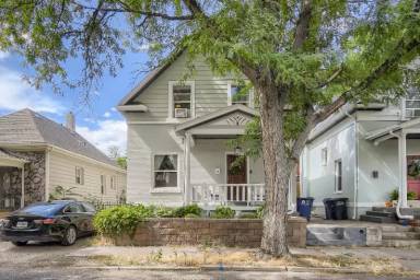 Main picture of 2625 W Argyle Pl