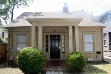 Main picture of 1914 David St