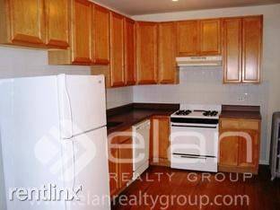 Main picture of 720-26 W Barry Ave