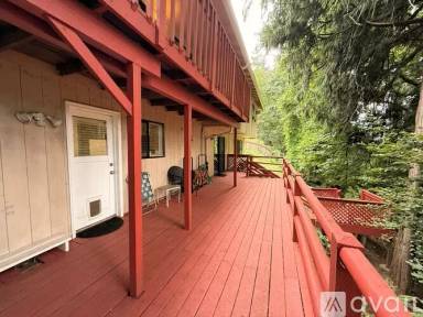 Main picture of 2217 NE Landover Dr