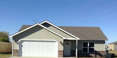 Main picture of 2700 Buttonwood Dr