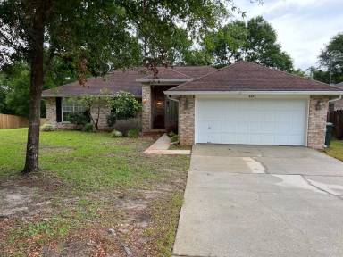 Main picture of 6863 Cedar Ridge Cir
