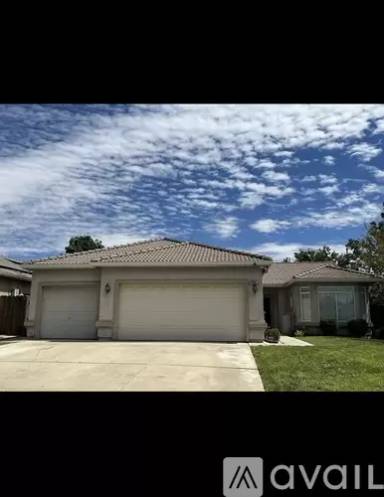 Main picture of 4902 Snowberry Ln