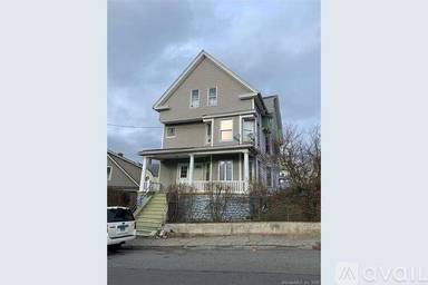 Main picture of 103 Lounsbury St