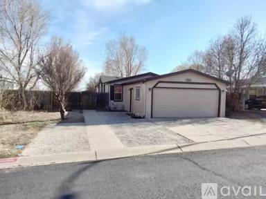 Main picture of 4821 E Lowell Dr