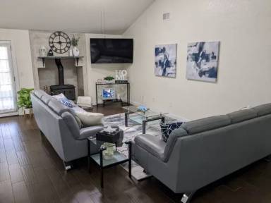 Main picture of 11259 Cloverhill Cir E