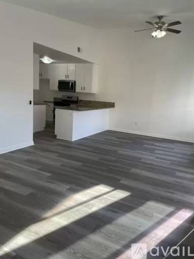 Main picture of 1121 Monroe St