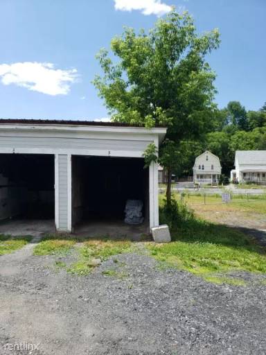 Main picture of 66 Maple Ave