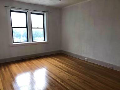 Main picture of 214 Fifth Ave