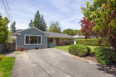 Main picture of 14619 9th Ave NE