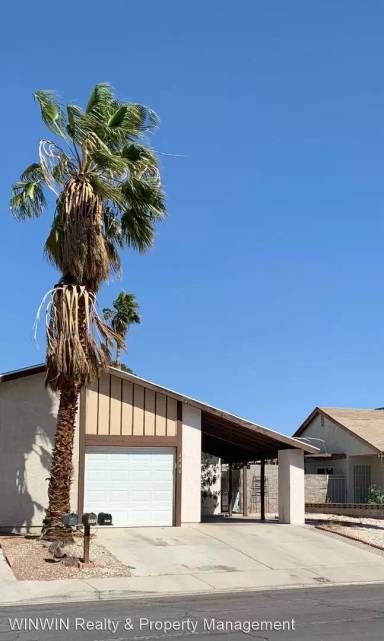 Main picture of 4384 Verdugo St