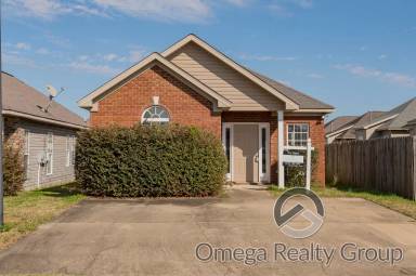 Main picture of 9717 Full Moon Cir