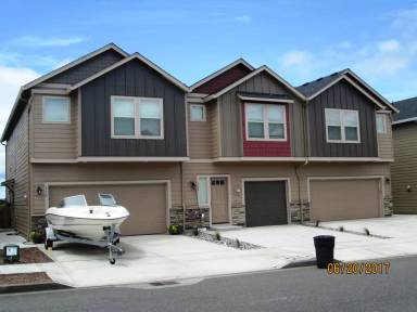 Main picture of 200 N 33rd Ct