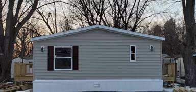 Main picture of 1085 Spring Bay Rd
