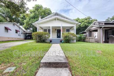 Main picture of 706 W Patterson St
