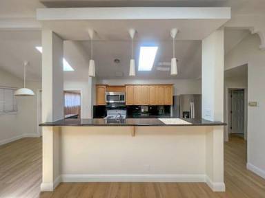 Main picture of 6762 Graham Ave