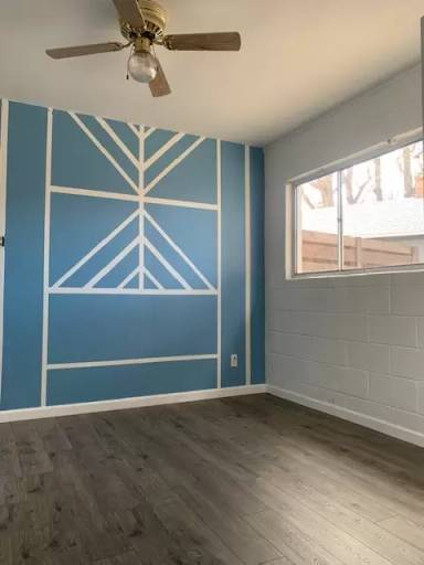 Main picture of 221 N Rio Grande Ave
