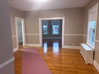 Main picture of 18 Mount Pleasant St