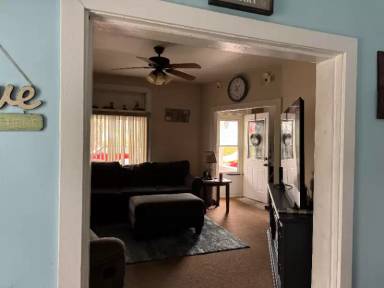 Main picture of 850 9th Ave
