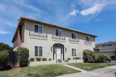 Main picture of 85 Superior Dr