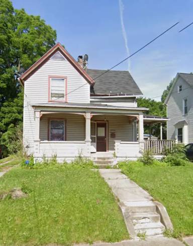 Main picture of 136 Gale St