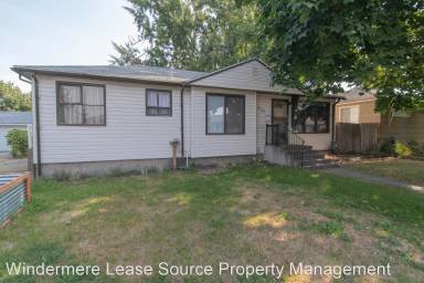 Main picture of 5728 N Bemis St