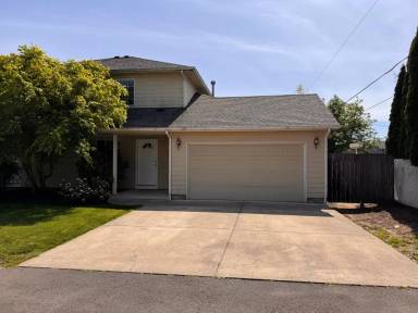 Main picture of 3986 Nestor Ln NE