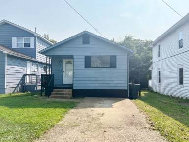 Main picture of 327 Sycamore Ave
