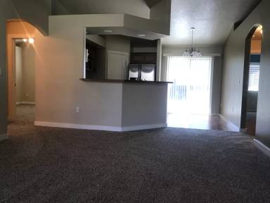 Main picture of 5513 S Loughs Way